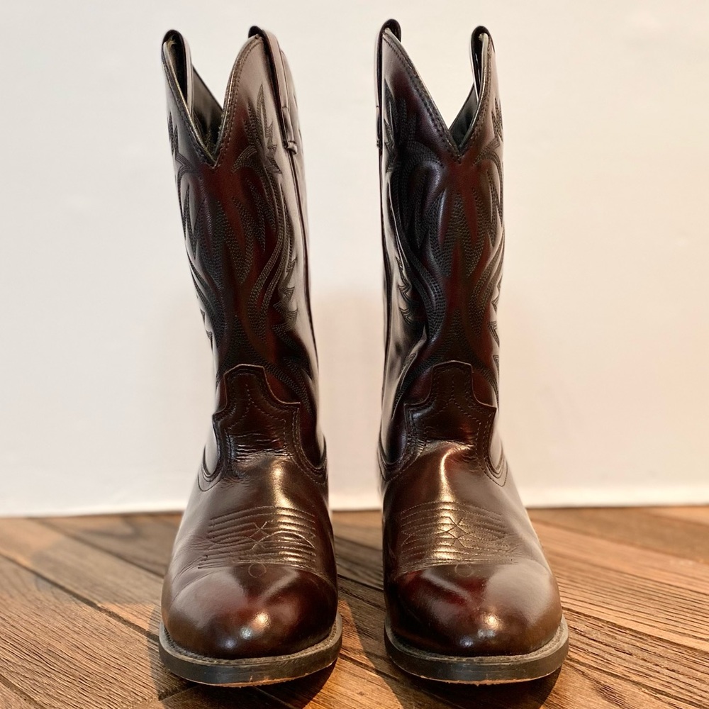 Cody James brown cowboy boots